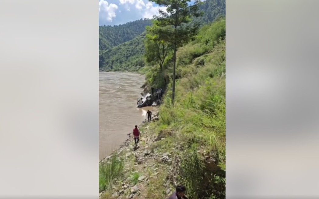 बीपी राजमार्गमा भएका छुट्टाछुट्टै सवारी दुर्घटनामा १६ जना घाइते