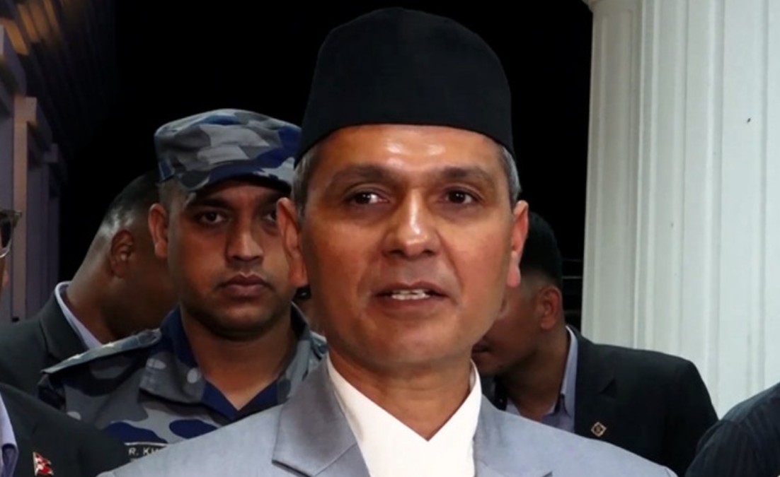 शीर्ष नेताहरूको पासपोर्ट रोक्का मात्र हाेइन पक्राउ गर्न पनि सकिन्छः गृहमन्त्री