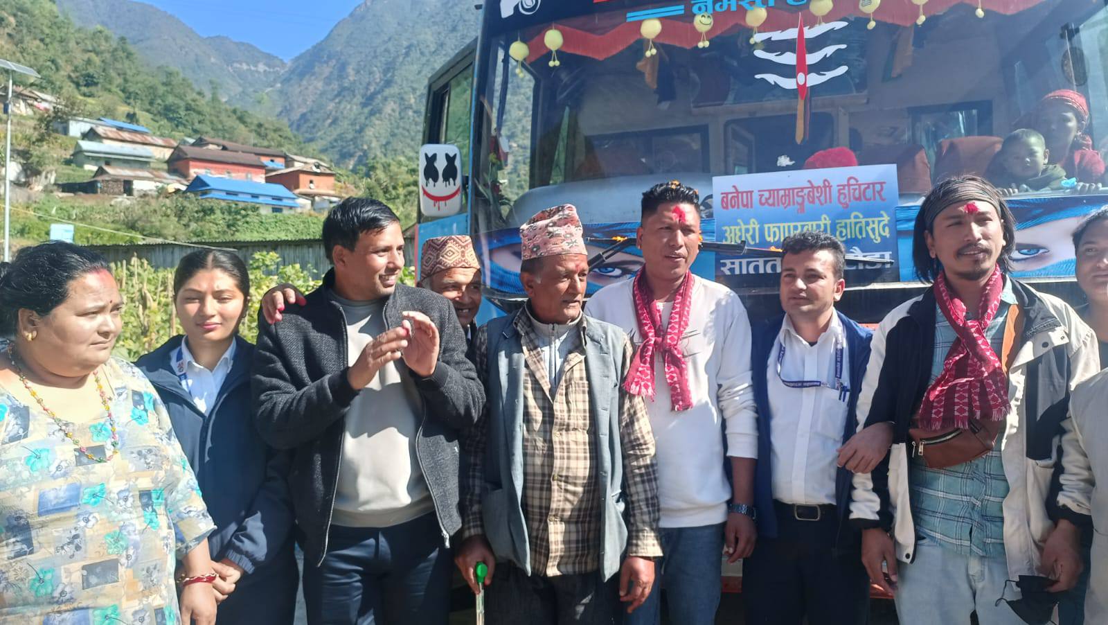 आजदेखि बनेपाबाट च्याम्राङ्गबेशी हुँदै हेटौंडासम्म बस सेवा सञ्चालनमा