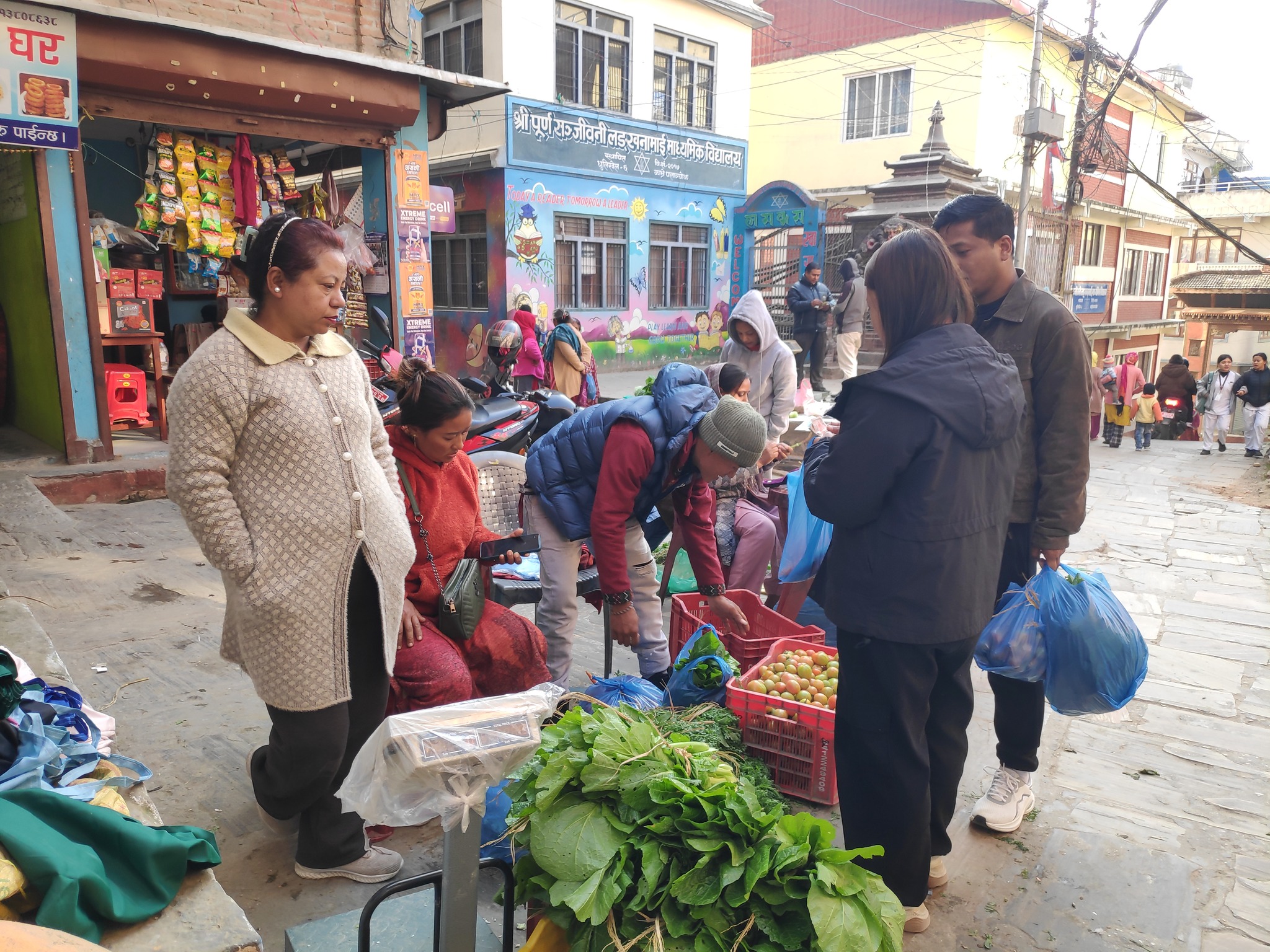 धुलिखेलमा पनि शुक्रबारे हाटबजारको सुरुवात