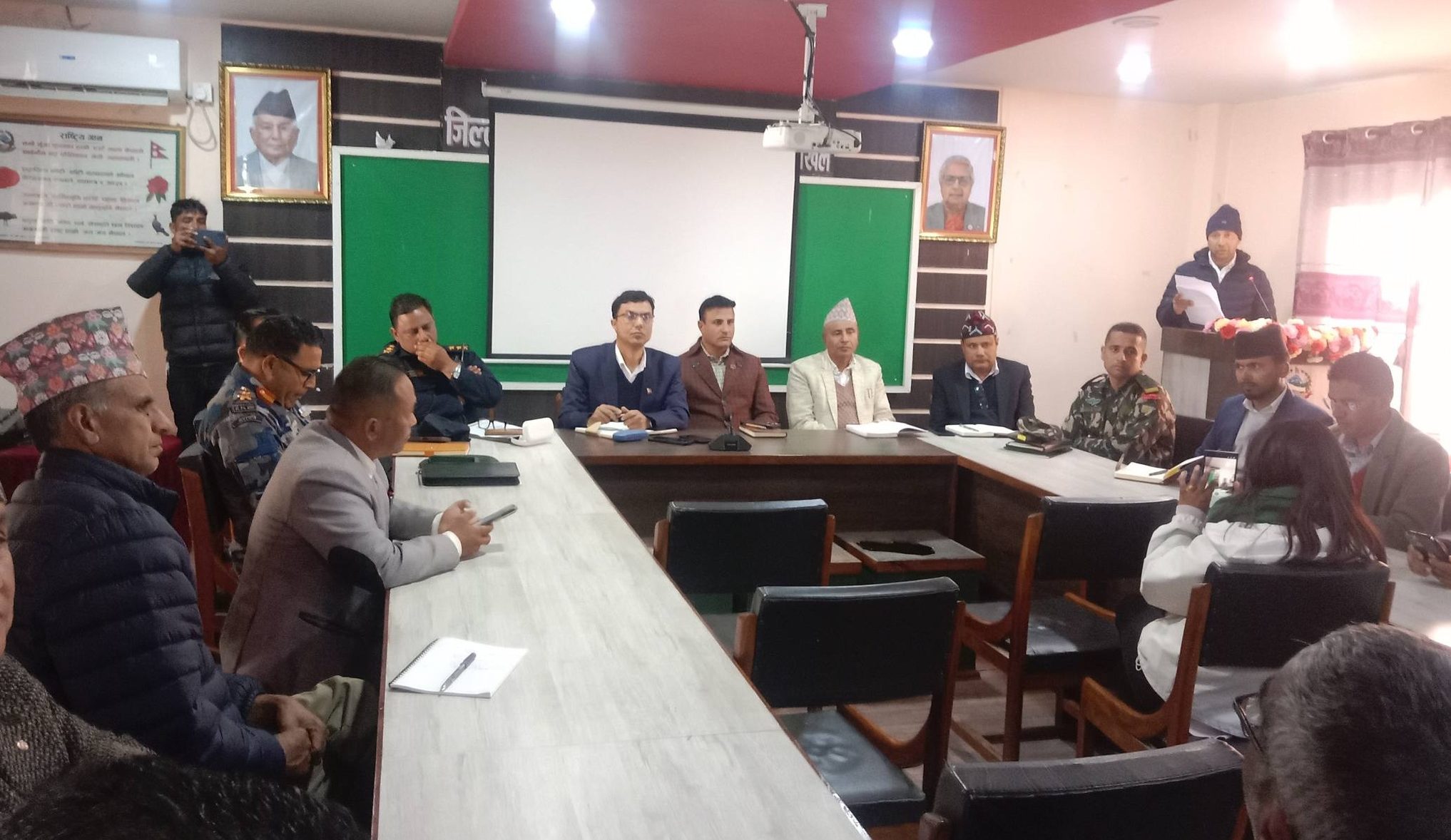 काभ्रेपलाञ्चोकमा निर्वाचन कसरी हुँदै ?, यस्तो छ जिल्ला निर्वाचन आयोगको तयारी