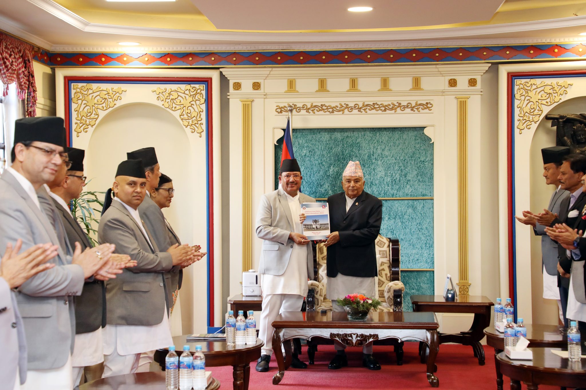 राष्ट्रपतिसमक्ष प्रतिनिधि सभा सदस्य निर्वाचन-२०८२ को प्रतिवेदन पेस