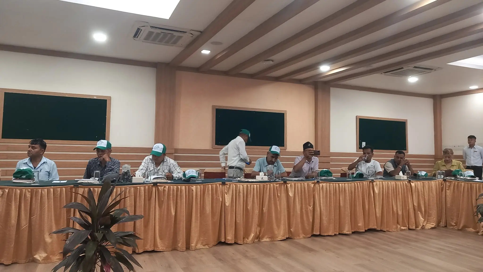 चितवनको सौराहामा संस्कृति-पर्यटन प्रवर्द्धनमा सञ्चारकर्मीको भूमिकाबारे अन्तरक्रिया