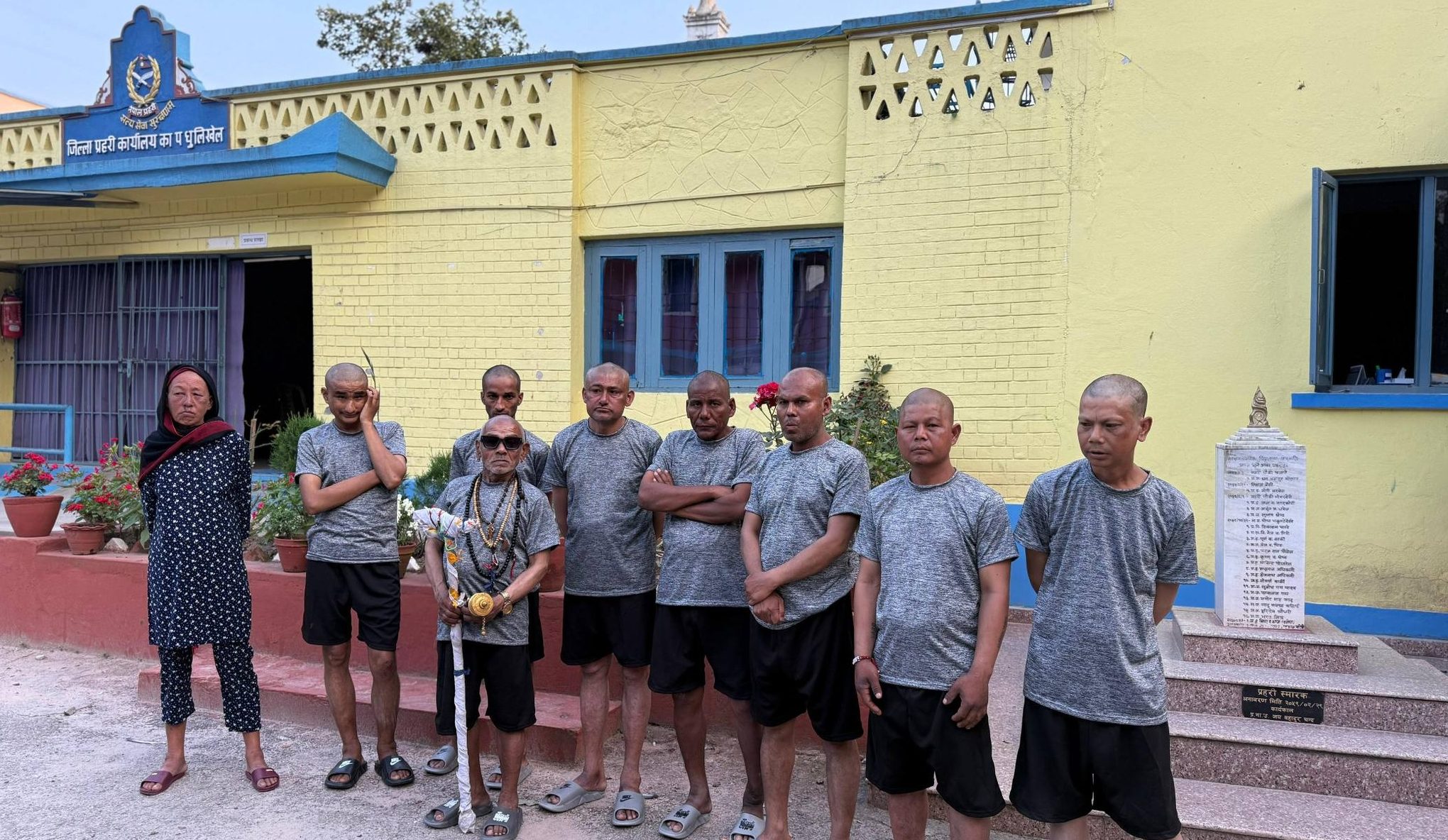 काभ्रेमा बेवारिसे अवस्थामा रहेका ११ जनाको उद्धार, मानव सेवा आश्रमलाई जिम्मा