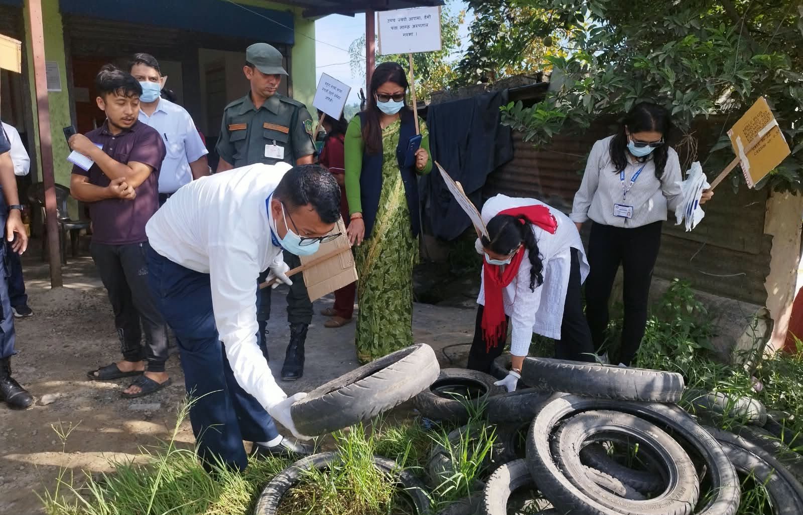 पाँचखालमा डेङ्गी नियन्त्रणका लागि लार्भा खोजी तथा नष्ट अभियान